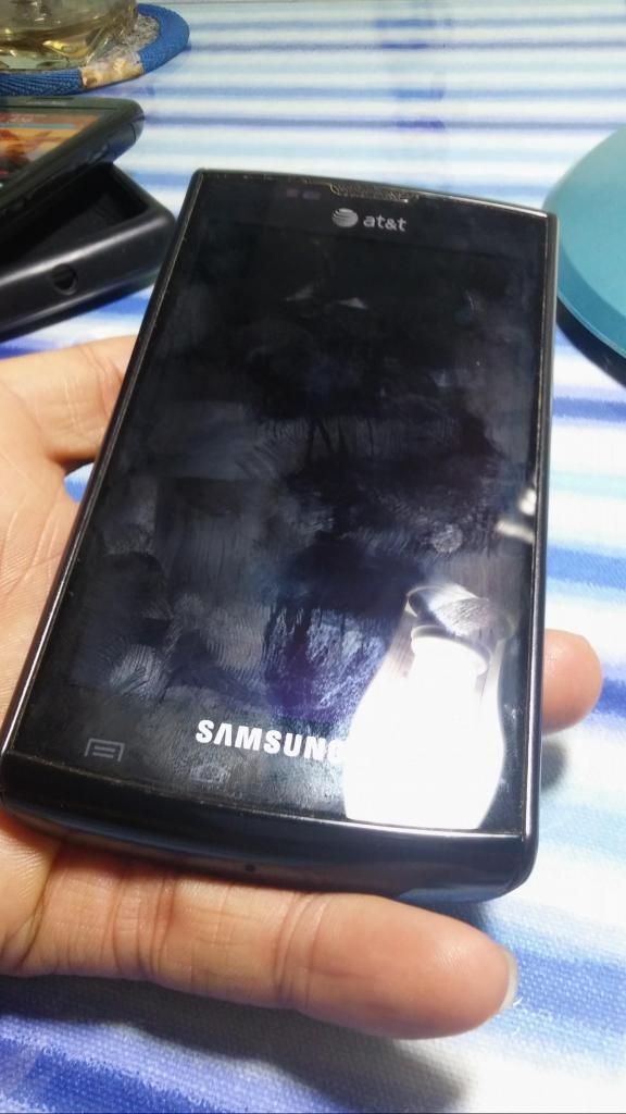 SamSung Galaxy S1 & BB9700 cần cho ra đi - 3