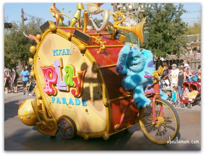 pixar play parade