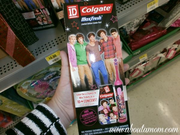 Colgate One Direction Holiday Pack Stocking Stuffer #1DSmiles #CBias