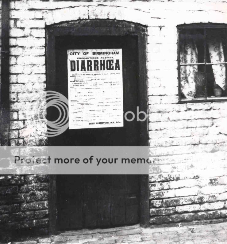 Back_of_22_Blews_Street_with_Diarrhoea_sign.jpg