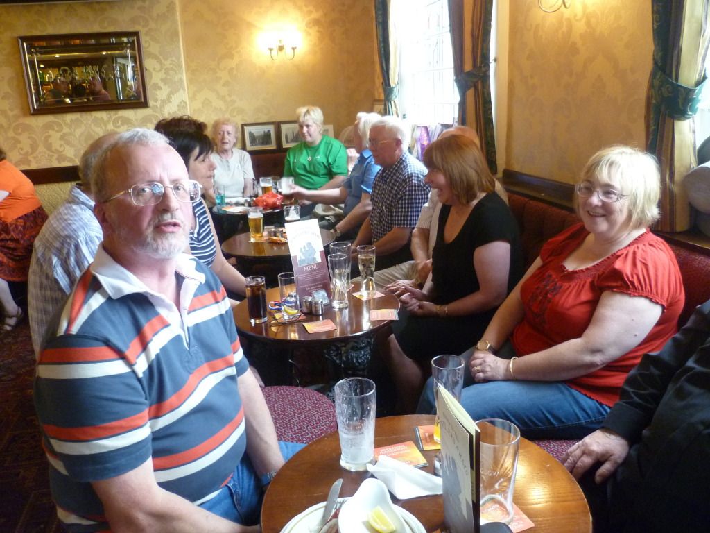 bhfsummermeetupaug2012009.jpg